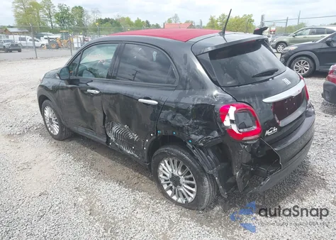 2022 Fiat 500X Pop Awd z USA, uszkodzony, nr VIN ZFBNF3A17NP980258